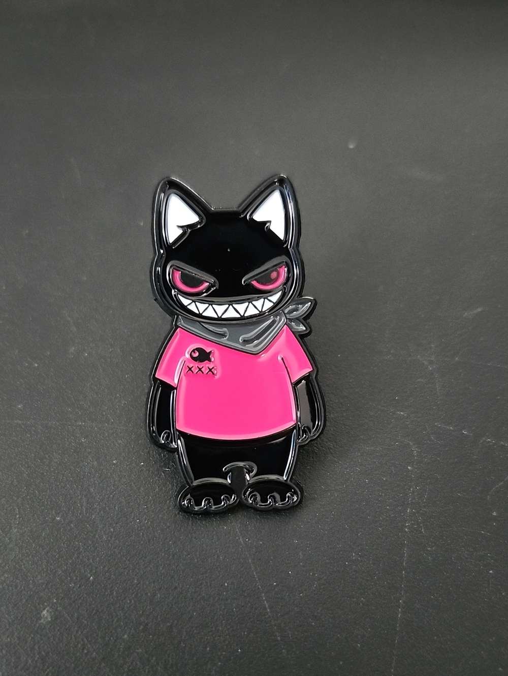 Black Cat Enamel Pin with Pink Shirt - Stylish Pet-Themed Accessory